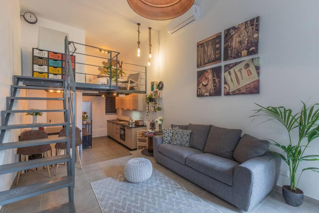 Unique Studio Loft, Walking Distance To Valletta Hamrun Esterno foto