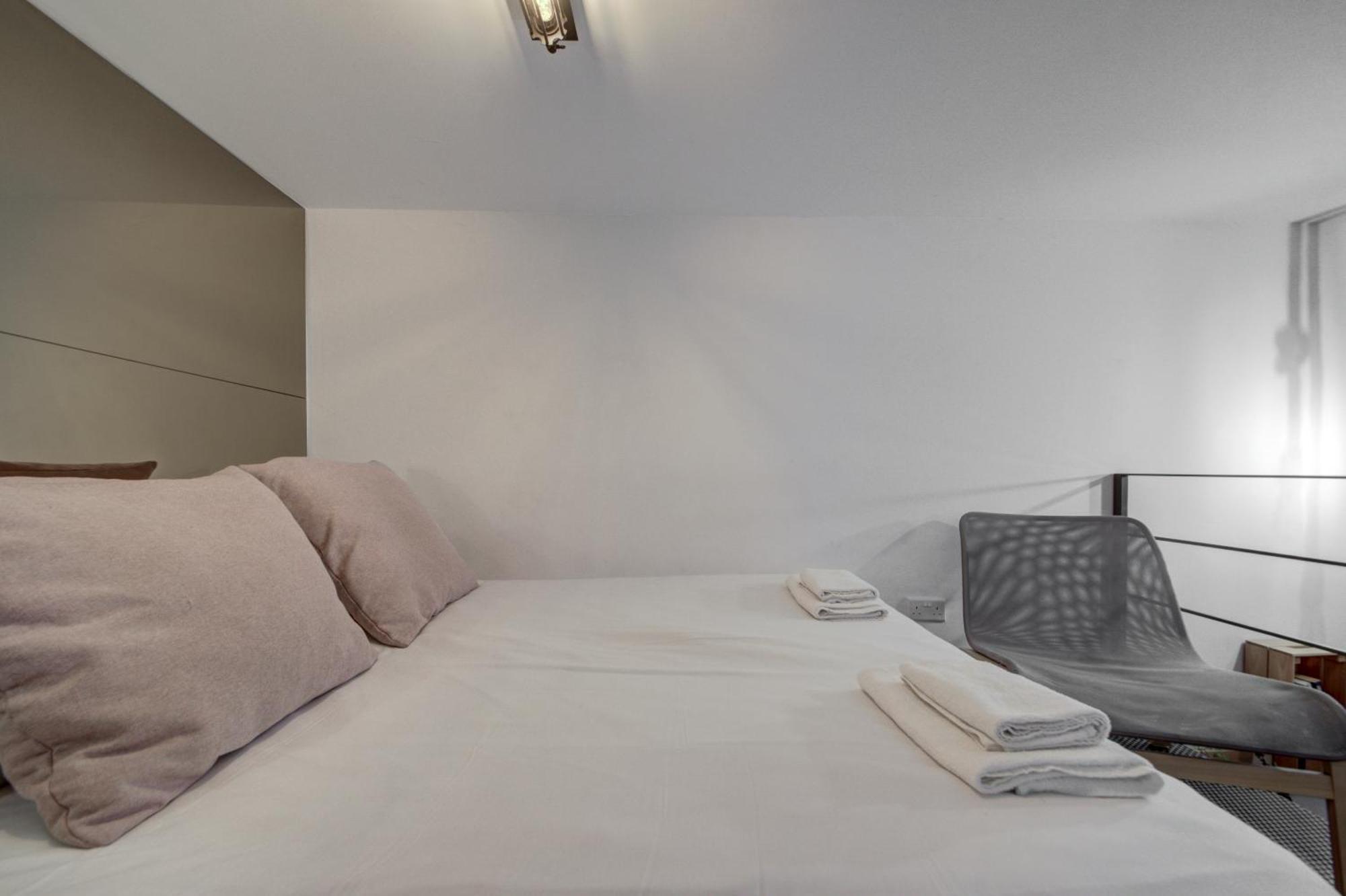 Unique Studio Loft, Walking Distance To Valletta Hamrun Esterno foto