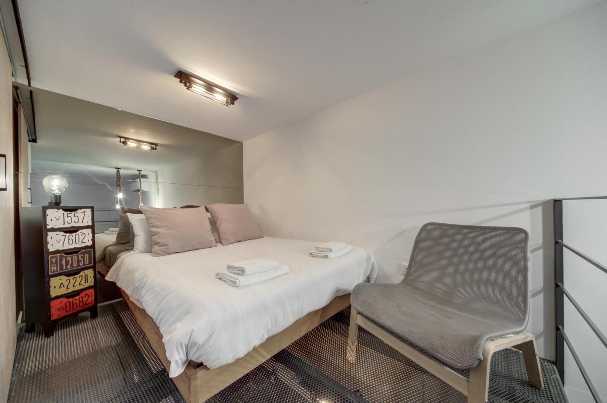 Unique Studio Loft, Walking Distance To Valletta Hamrun Esterno foto